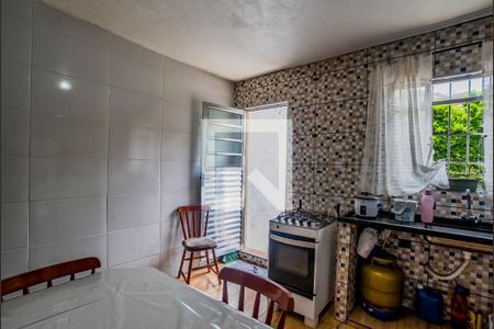 Sala/Cozinha de casa à venda com 3 quartos, 159m² em Jardim Santo André, Santo André