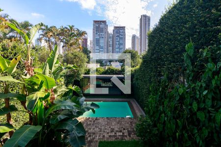 Sala - Vista de casa à venda com 3 quartos, 340m² em Campo Belo, São Paulo