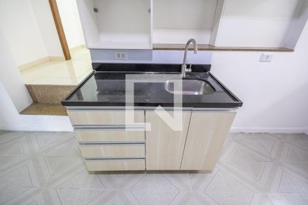 Sala e Cozinha de casa para alugar com 2 quartos, 64m² em Bela Vista, Osasco