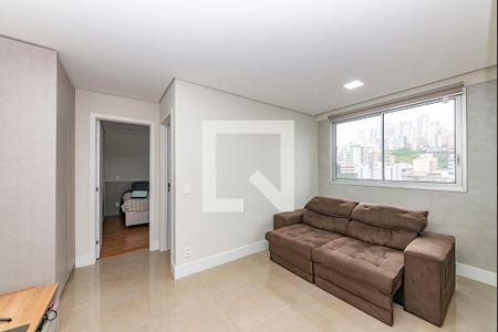 Sala de apartamento para alugar com 1 quarto, 48m² em Buritis, Belo Horizonte