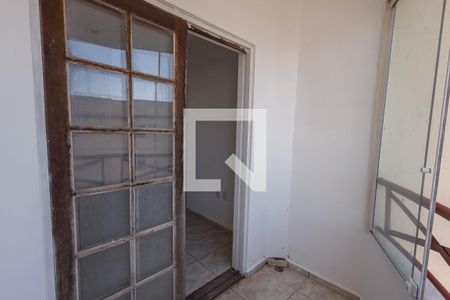 Varanda da Sala de apartamento para alugar com 2 quartos, 65m² em Parque Santo Antonio, Taubaté