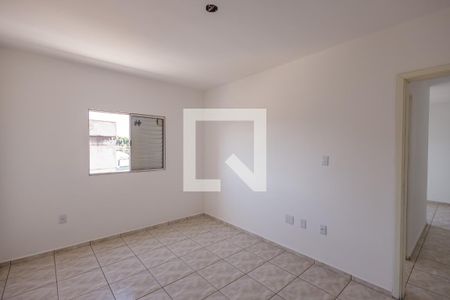 Suíte de apartamento para alugar com 2 quartos, 65m² em Parque Santo Antonio, Taubaté