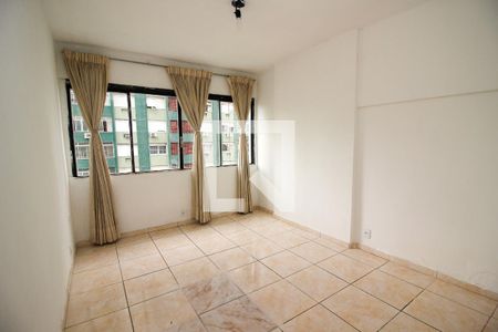 Sala/Quarto de kitnet/studio à venda com 1 quarto, 25m² em Centro Histórico, Porto Alegre