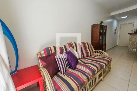 Sala de apartamento para alugar com 3 quartos, 70m² em Jardim Belmar, Guarujá