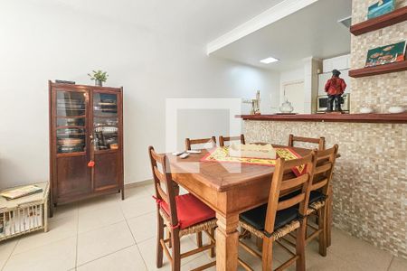 Sala de apartamento para alugar com 3 quartos, 70m² em Jardim Belmar, Guarujá