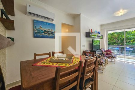 Sala de apartamento para alugar com 3 quartos, 70m² em Jardim Belmar, Guarujá