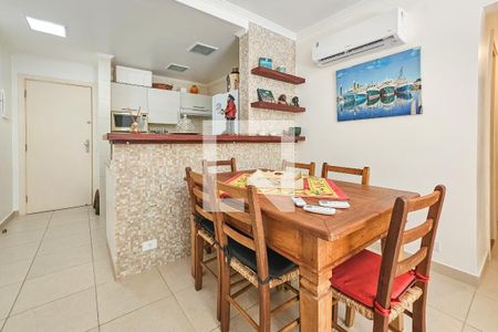 Sala de apartamento para alugar com 3 quartos, 70m² em Jardim Belmar, Guarujá