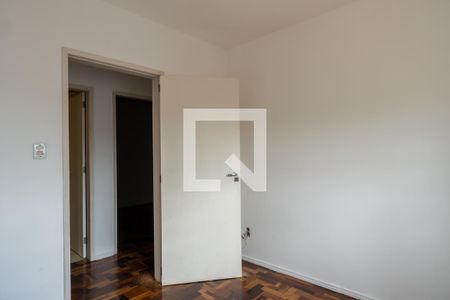 Quarto 1 de apartamento à venda com 3 quartos, 67m² em Teresópolis, Porto Alegre