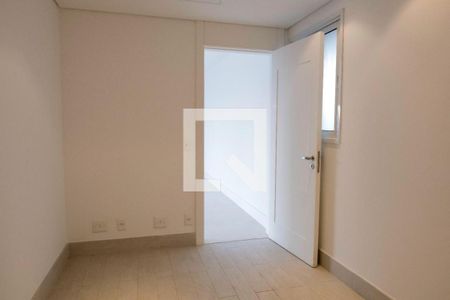 Apartamento à venda com 4 quartos, 275m² em Itaim Bibi, São Paulo