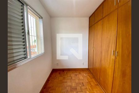 Casa à venda com 4 quartos, 200m² em Vila Guarani, São Paulo