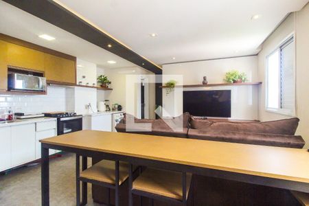 Sala/Cozinha de apartamento à venda com 1 quarto, 40m² em Jardim Helena, São Paulo