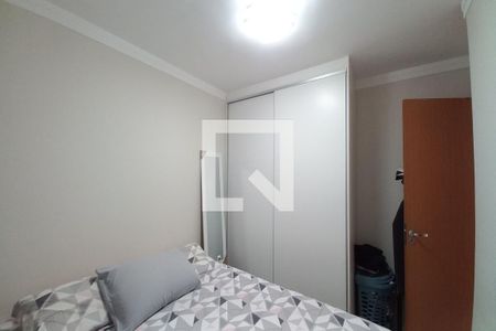 Quarto 2 de apartamento à venda com 2 quartos, 43m² em Parque Industrial, Campinas