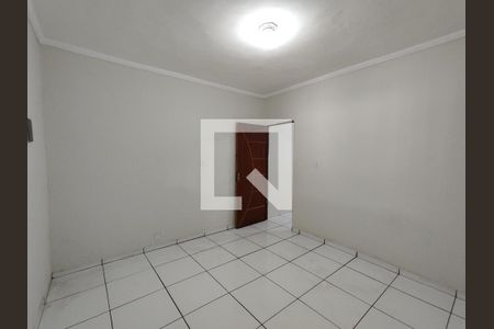 Quarto de casa para alugar com 1 quarto, 50m² em Parque Sao Francisco, Ferraz de Vasconcelos