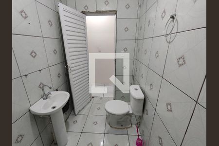 Banheiro de casa para alugar com 1 quarto, 50m² em Parque Sao Francisco, Ferraz de Vasconcelos