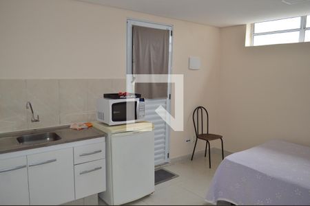 Quarto de kitnet/studio para alugar com 1 quarto, 18m² em Jardim Vila Mariana, São Paulo