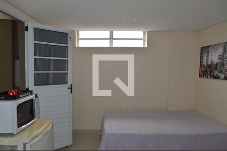 Quarto de kitnet/studio para alugar com 1 quarto, 18m² em Jardim Vila Mariana, São Paulo