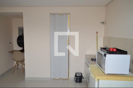 Quarto de kitnet/studio para alugar com 1 quarto, 18m² em Jardim Vila Mariana, São Paulo