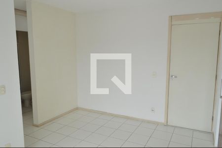 Sala de apartamento à venda com 2 quartos, 52m² em Taquara, Rio de Janeiro