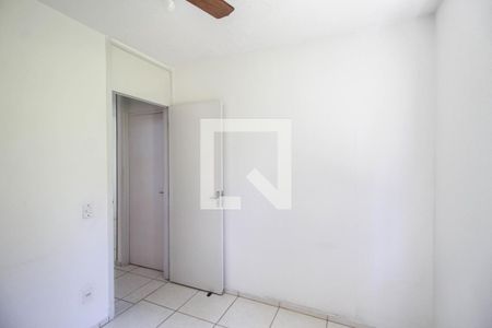 Quarto 1 de apartamento para alugar com 2 quartos, 43m² em Jardim da Posse, Nova Iguaçu