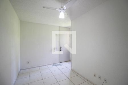 Sala de apartamento para alugar com 2 quartos, 43m² em Jardim da Posse, Nova Iguaçu