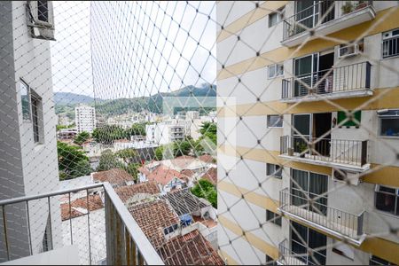 Vista da Sala de apartamento à venda com 2 quartos, 76m² em Grajaú, Rio de Janeiro