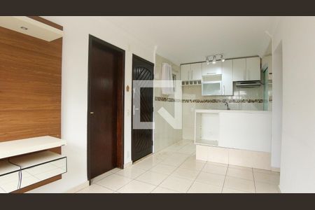 Sala de apartamento para alugar com 2 quartos, 44m² em Jardim Santa Teresinha, São Paulo