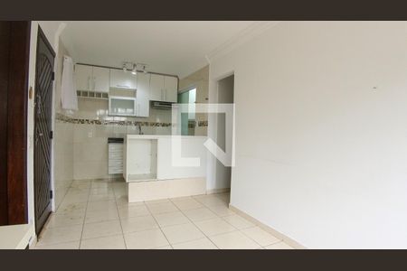 Sala de apartamento para alugar com 2 quartos, 44m² em Jardim Santa Teresinha, São Paulo