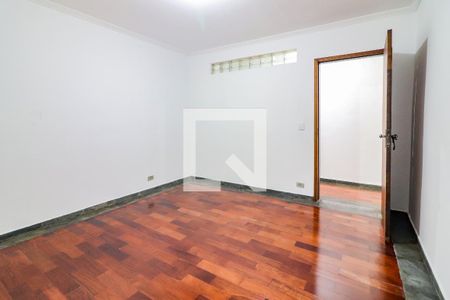 Quarto 1 de casa para alugar com 4 quartos, 282m² em Ferreira, São Paulo