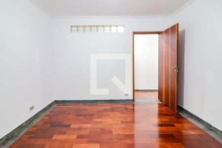 Quarto 1 de casa para alugar com 4 quartos, 282m² em Ferreira, São Paulo