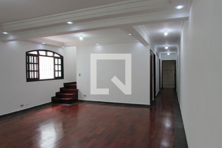 Casa à venda com 3 quartos, 250m² em Ferreira, São Paulo