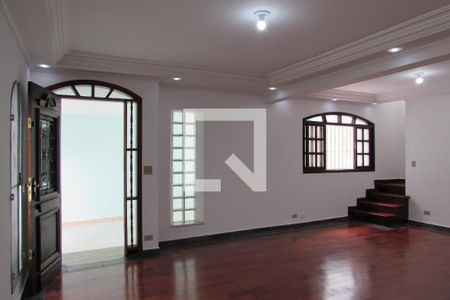 Casa à venda com 3 quartos, 250m² em Ferreira, São Paulo