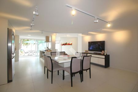 Sala de Jantar de casa à venda com 3 quartos, 200m² em Anil, Rio de Janeiro