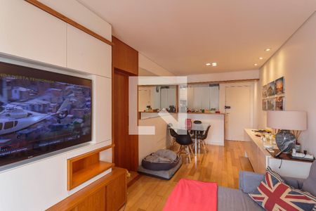 Sala de apartamento à venda com 2 quartos, 75m² em Itaim Bibi, São Paulo