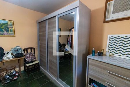 Quarto 1 de casa à venda com 3 quartos, 500m² em Itaipu, Niterói