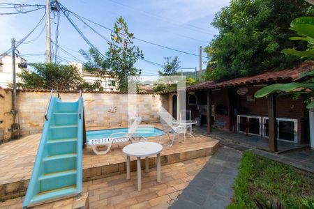 Vista da Sala de casa à venda com 3 quartos, 500m² em Itaipu, Niterói