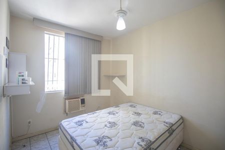 Quarto 2 de apartamento para alugar com 2 quartos, 50m² em Colubandê, São Gonçalo