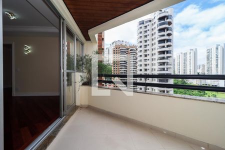 Varanda da Sala de apartamento para alugar com 3 quartos, 168m² em Vila Suzana, São Paulo