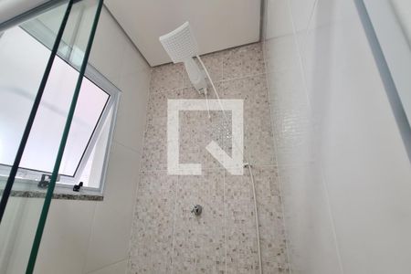 Banheiro de apartamento para alugar com 1 quarto, 30m² em Jardim Catarina, São Paulo