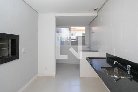 Cozinha de apartamento para alugar com 3 quartos, 107m² em Jardim Itu, Porto Alegre