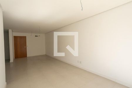 Sala de apartamento para alugar com 3 quartos, 107m² em Jardim Itu, Porto Alegre