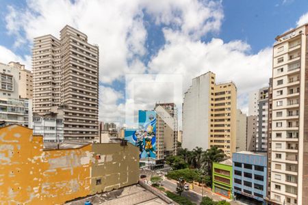 Vista da Sala/Quarto de apartamento para alugar com 1 quarto, 32m² em Campos Elíseos, São Paulo