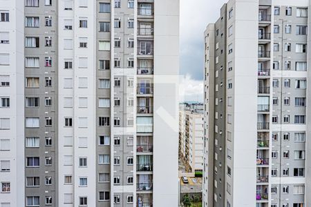 Vista varanda sala de apartamento para alugar com 2 quartos, 42m² em Loteamento City Jaragua, São Paulo