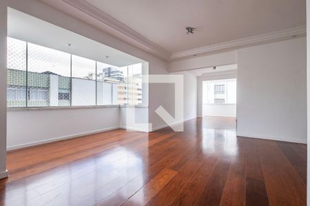 Sala de apartamento para alugar com 2 quartos, 129m² em Jardim Paulista, São Paulo