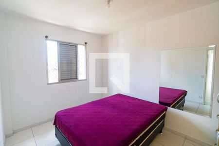 Quarto 1 de apartamento para alugar com 2 quartos, 65m² em Vila Guarani, São Paulo