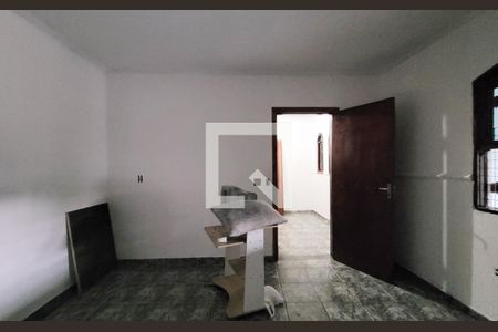 Quarto de casa para alugar com 1 quarto, 120m² em Jardim Santa Cristina, Santo André