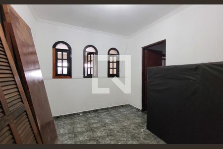 Sala de casa para alugar com 1 quarto, 120m² em Jardim Santa Cristina, Santo André