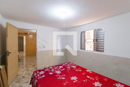 Quarto de casa para alugar com 1 quarto, 97m² em Vila Silviania, Carapicuíba