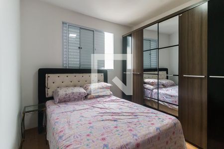 Quarto 2 de apartamento para alugar com 2 quartos, 44m² em Conjunto Residencial Bela Vista, Poá