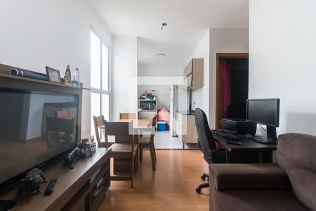 Sala/Sala de Jantar de apartamento para alugar com 2 quartos, 44m² em Conjunto Residencial Bela Vista, Poá