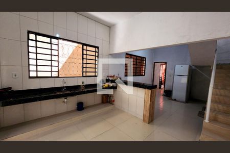 Cozinha de casa para alugar com 3 quartos, 250m² em Vila Nova Jundiainopolis, Jundiaí